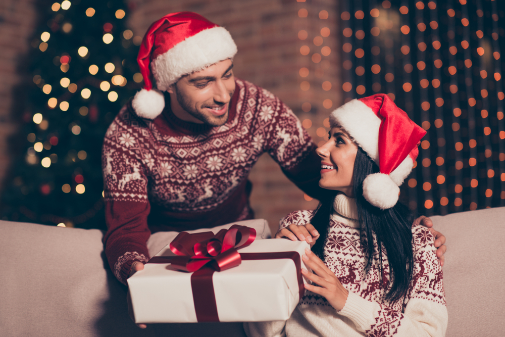 Bachelor Ornament, Groom Gift, Christmas Ornament, Christmas Gift, Couples  Gift, Gag Couple Gift, Engagement Gifts, Newly Engaged, Joke Gift - Etsy