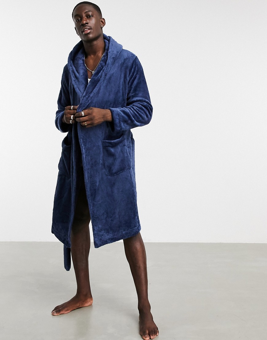 ASOS DESIGN lounge robe in navy fleece | The Fashionisto