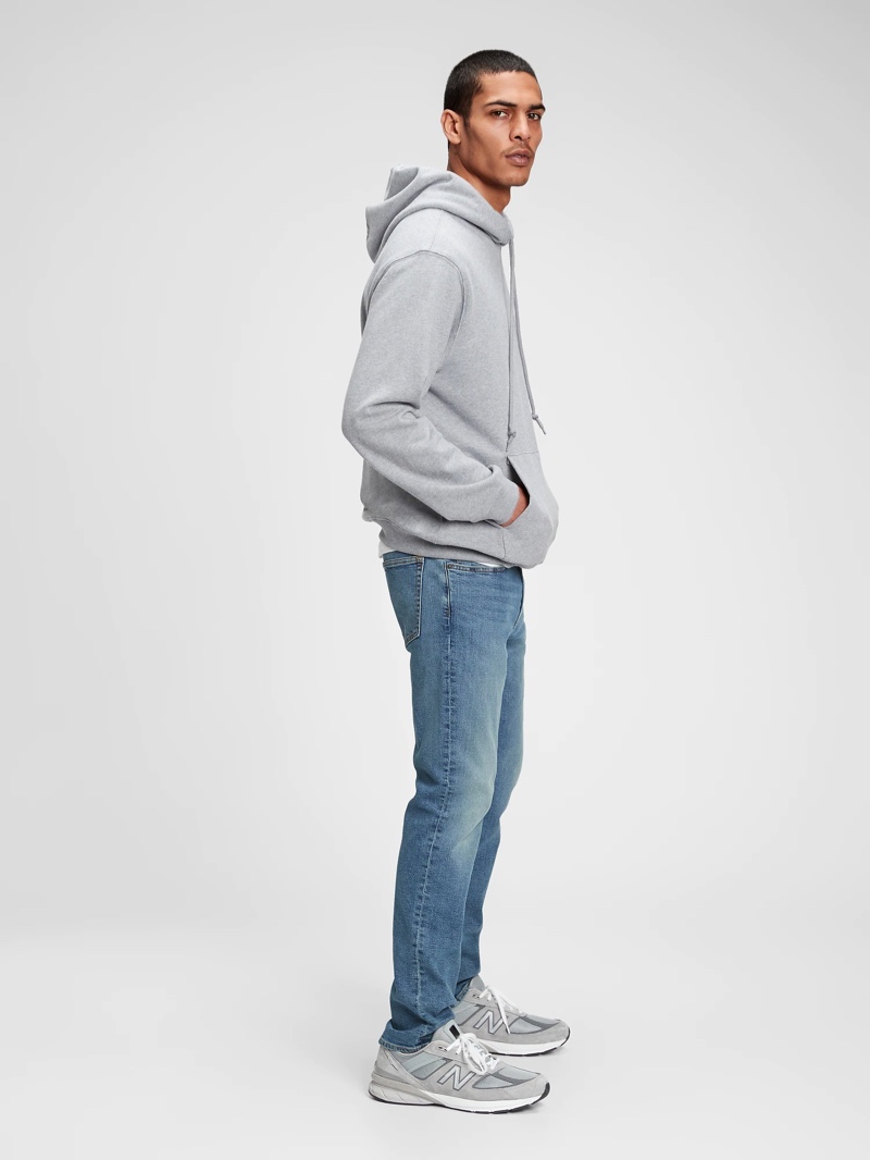 GAP Men's Classic Everyday Straight Denim Jeans in GapFlex with