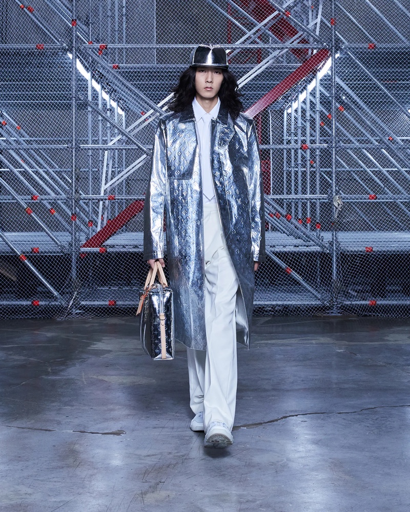 fine line. : discodynamites: BTS X Louis Vuitton for Men's