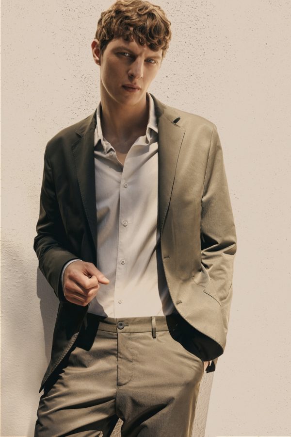 Tim Schuhmacher 2021 Massimo Dutti Editorial