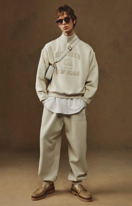 Tommy Hilfiger Collection Men Spring 2022 Preppy Style