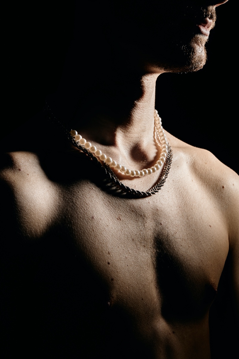 Pearl necklaces are winters most radical accessory | Girlfriend