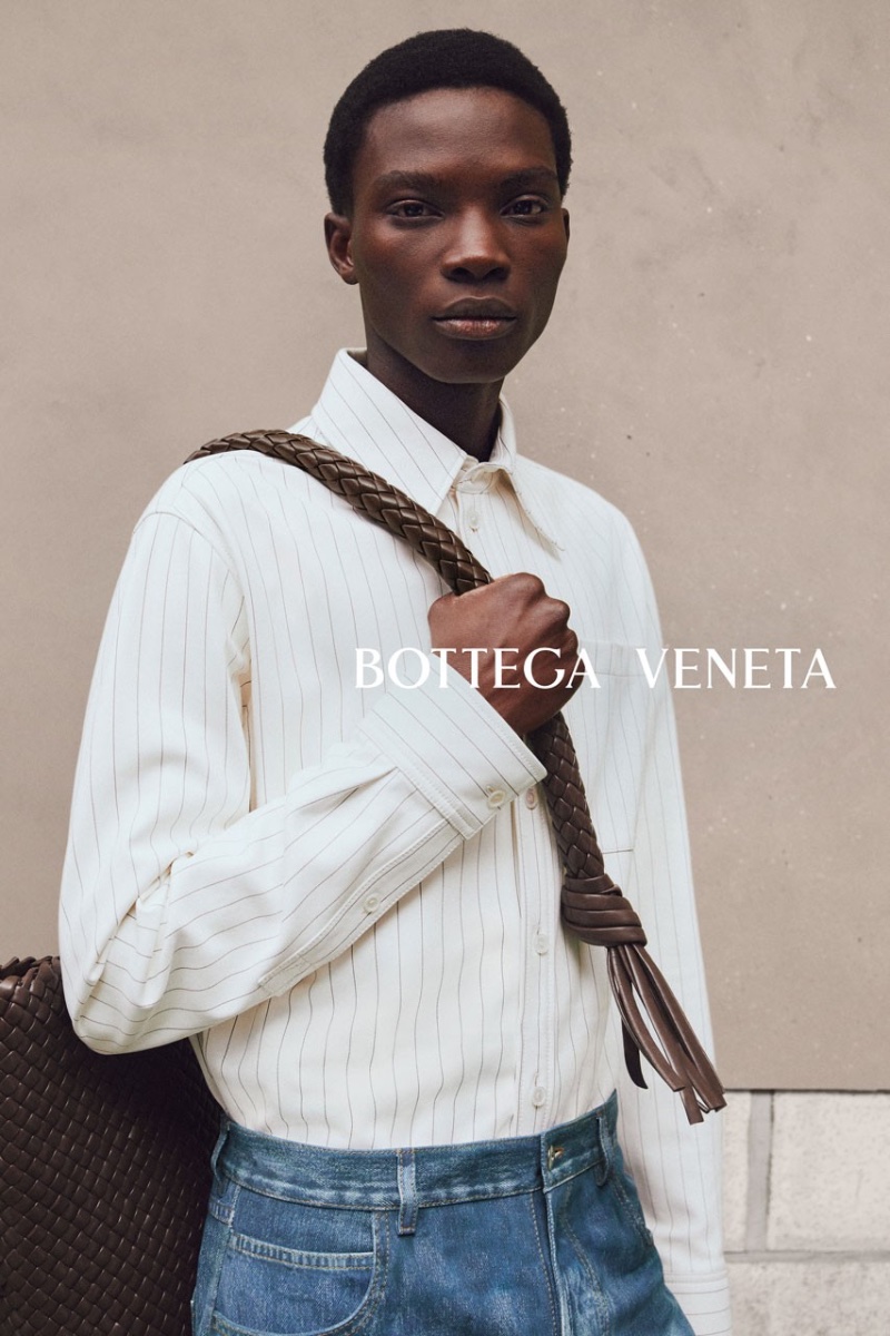 Bottega Veneta Fall/Winter 2020  Male models poses, Man photo pose style,  Men photoshoot