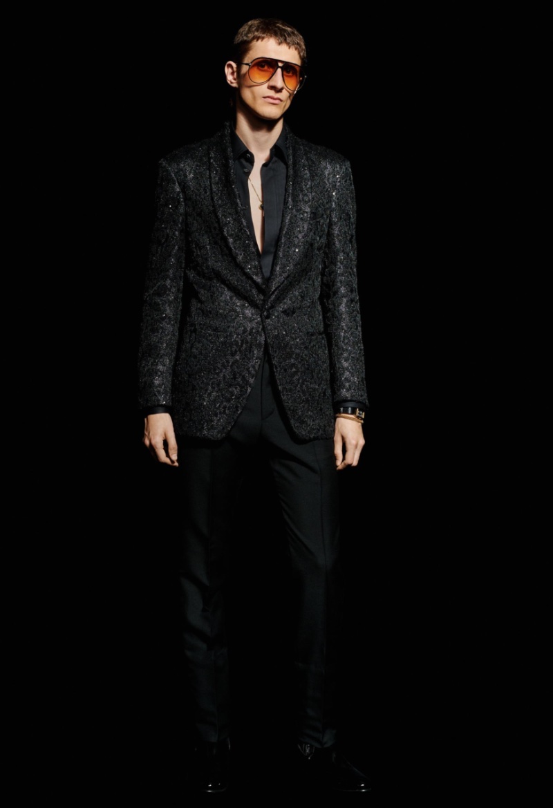 Tom Ford: Tom Ford Presents Its New Spring/Summer 2022 Collection