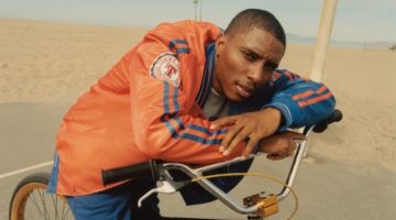 Tommy Jeans NBA Capsule Collection 2022 Wallace Gilbert Model Bike