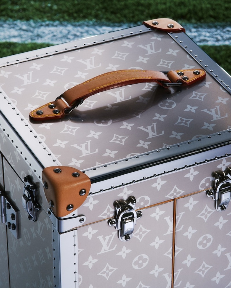 Football icons Ronaldo and Messi star in Louis Vuitton's latest Campaign -  The Glass Magazine