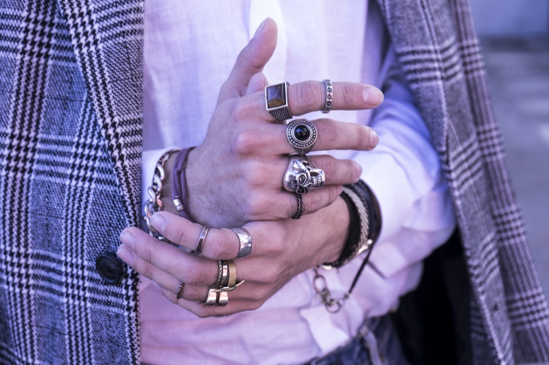 How to Wear Rings: A Step-by-Step Guide for Avid Fashionistas