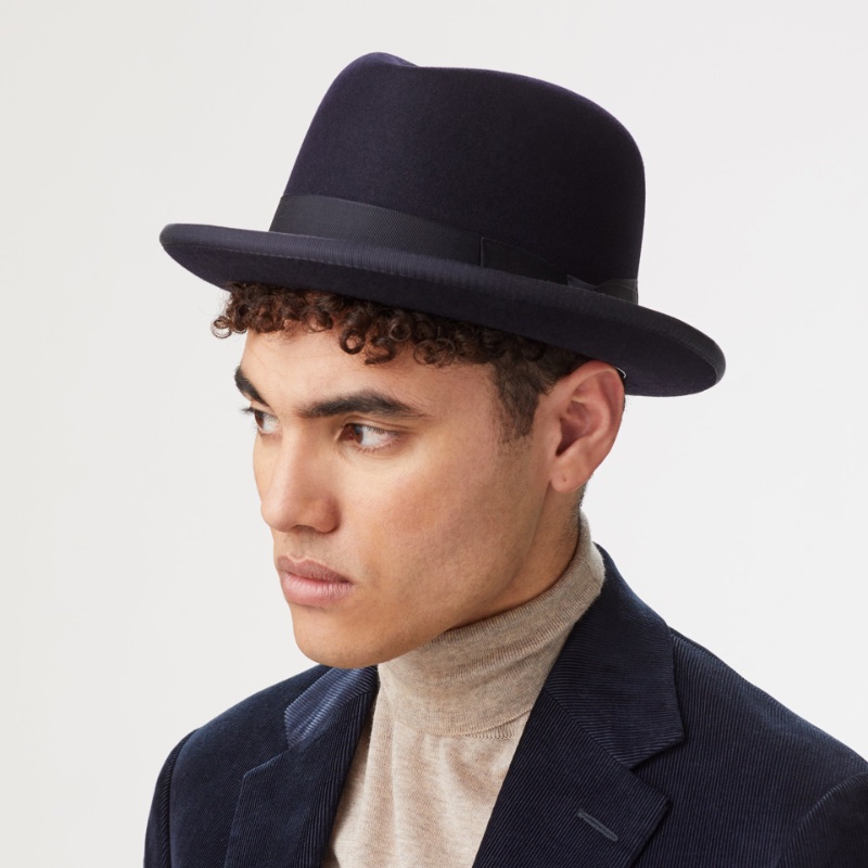 Hat Guide: 8 Types Of Hats Every Man & Woman Should Own Right Now