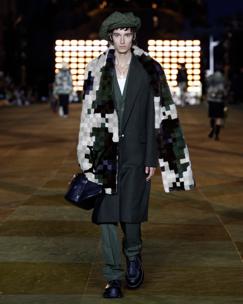 Louis Vuitton Menswear Spring 2024 Paris - Fashionably Male