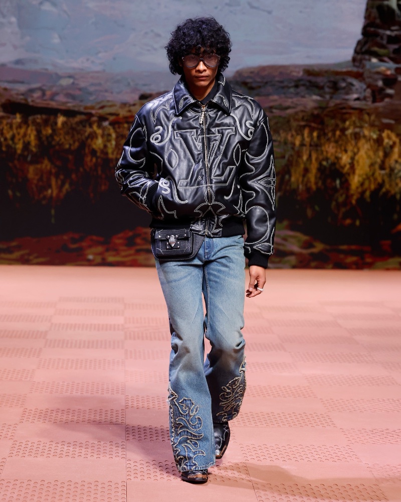 Louis Vuitton Fall 2024: Sartorial Cowboy, Frontier Elegance