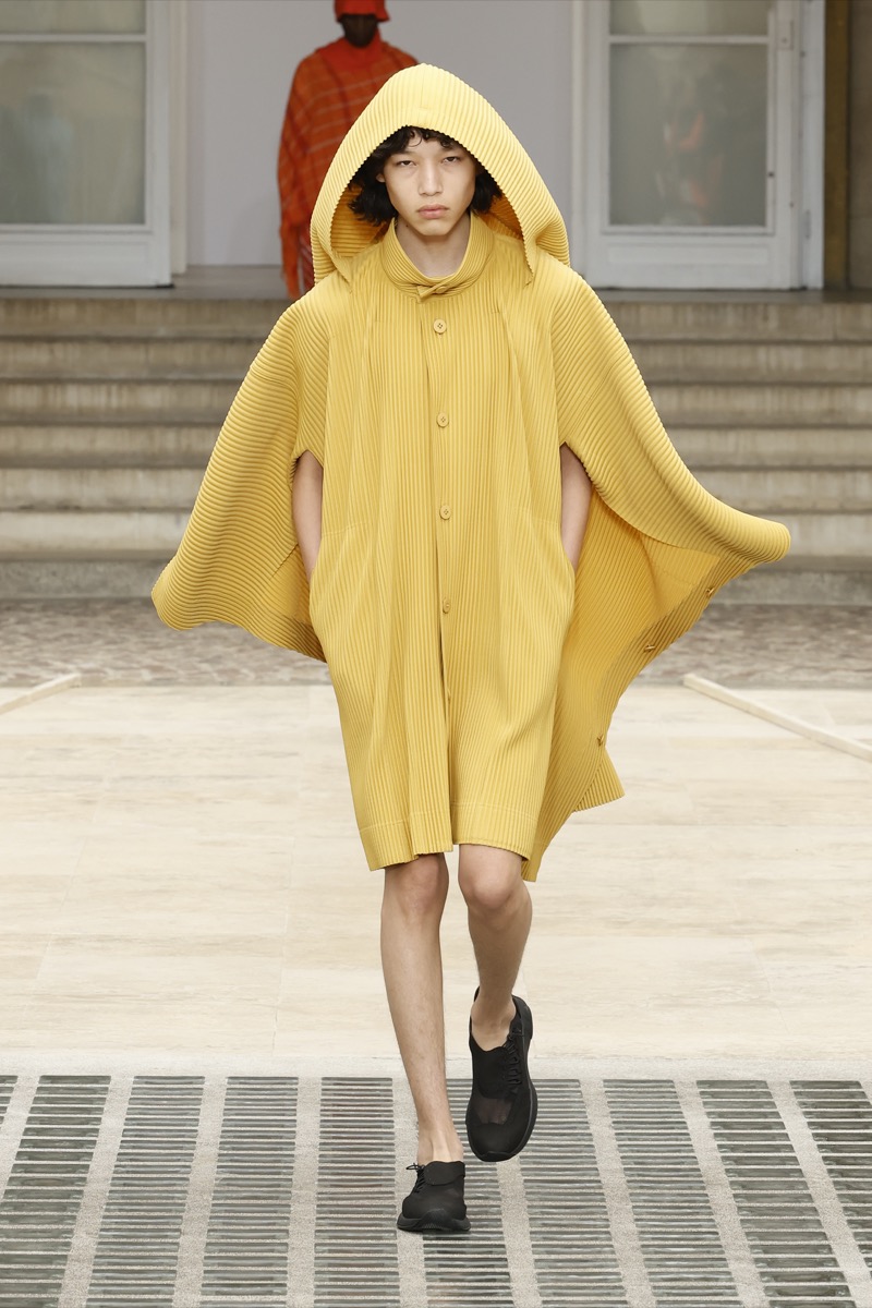 Homme Plisse Issey Miyake Spring Summer 2025 Collection 004