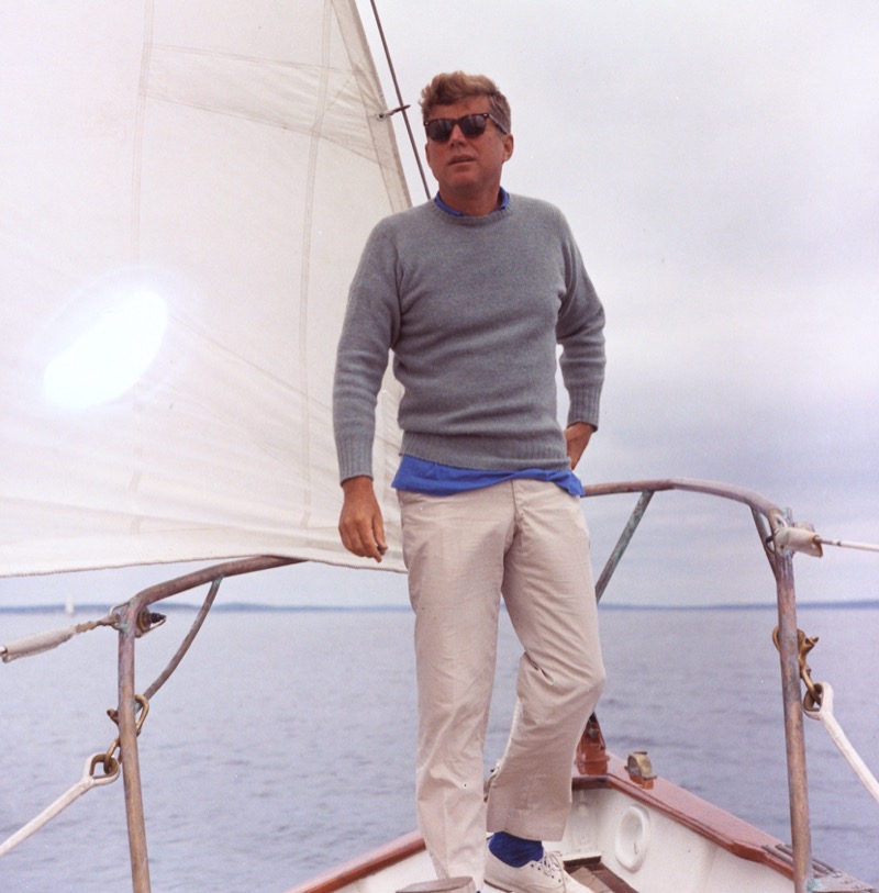 President John F. Kennedy Sweater Wayfarer Sunglasses Ivy League style men
