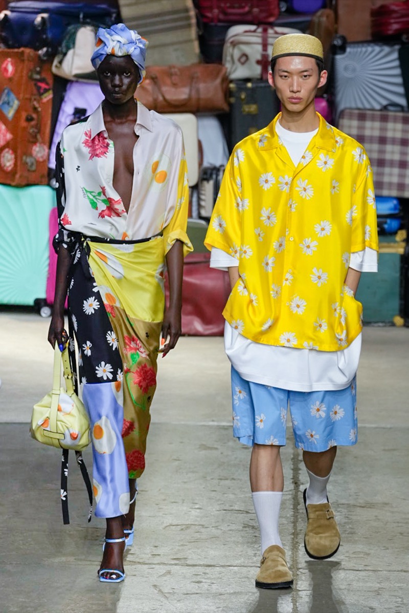 Moschino Spring Summer 2025 Collection Men 019