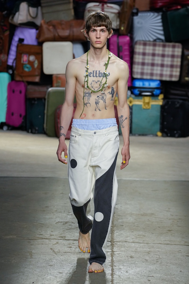 Moschino Spring Summer 2025 Collection Men 023