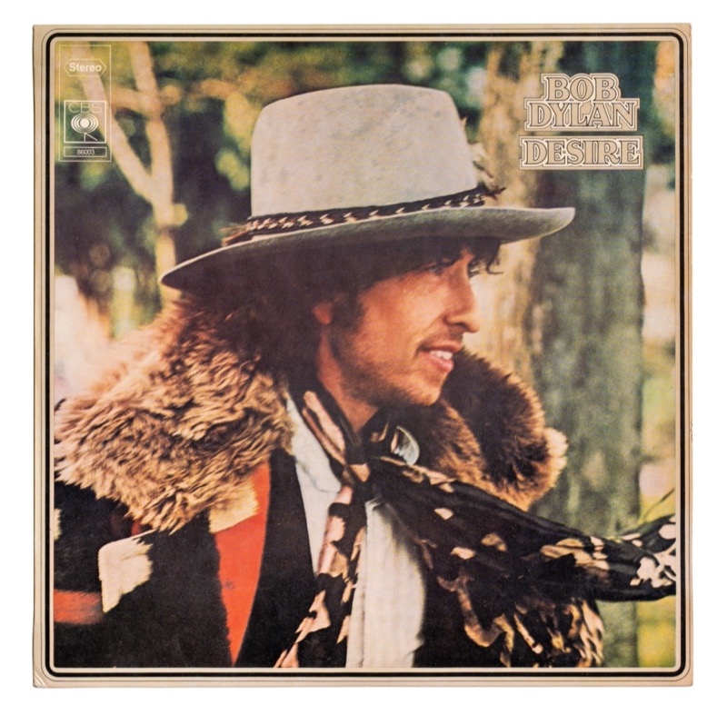 Bob Dylan embraces flamboyant layers for the cover of his 1976 album “Desire.”