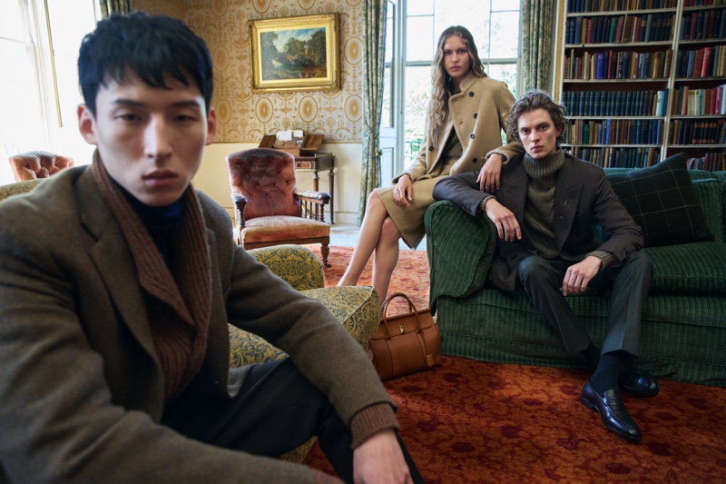 Loro Piana unveils its fall-winter 2024 campaign featuring models Woosang Kim, Angelina Kendall, and Leon Dame.