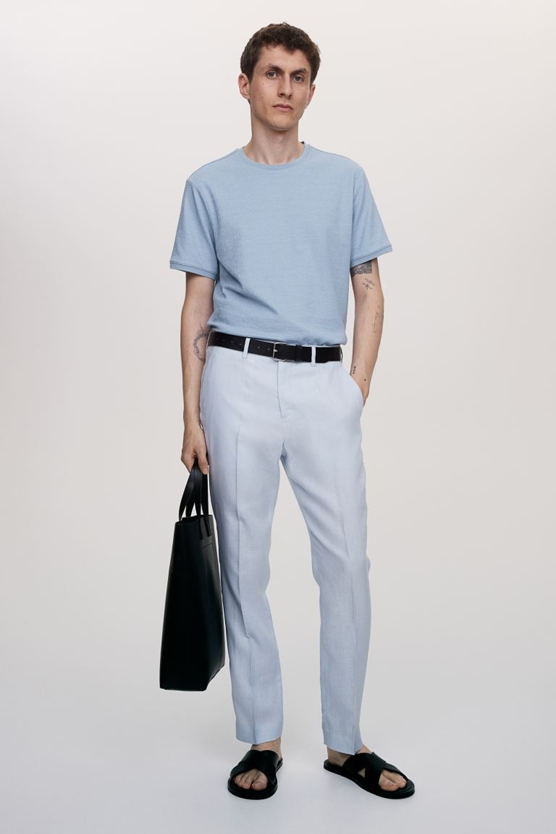 monochromatic t-shirt trousers outfit men H&M