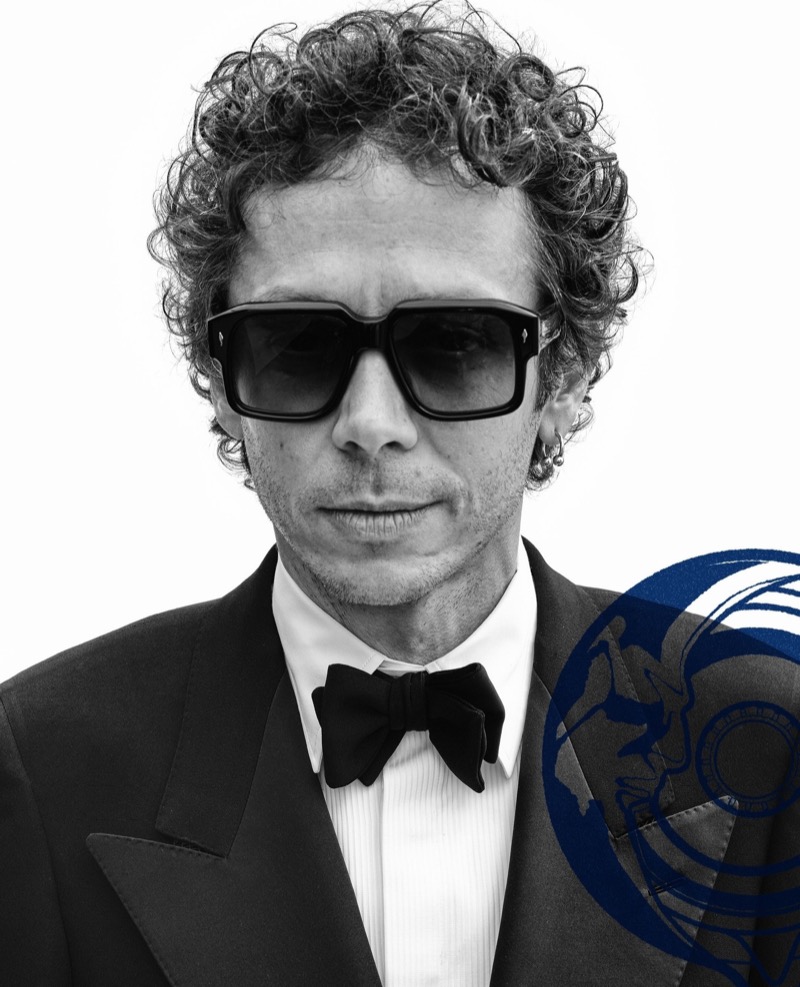 Valentino Rossi dons Jacques Marie Mage’s DONATO sunglasses, featuring bold frames that command attention.