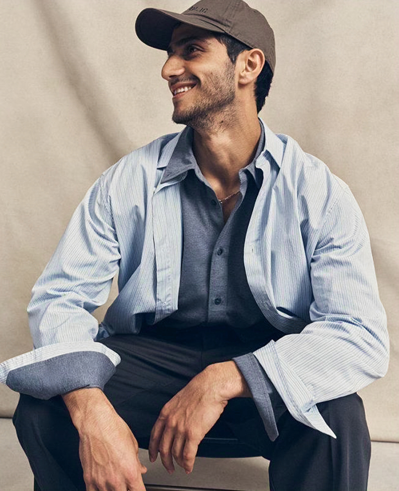 All smiles, Ahmad Kontar rocks Banana Republic’s relaxed nubuck leather blazer with a linen shirt.