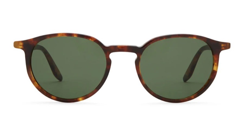 The 007 Norton sunglasses make an angular statement with a chestnut tortoiseshell frame. 