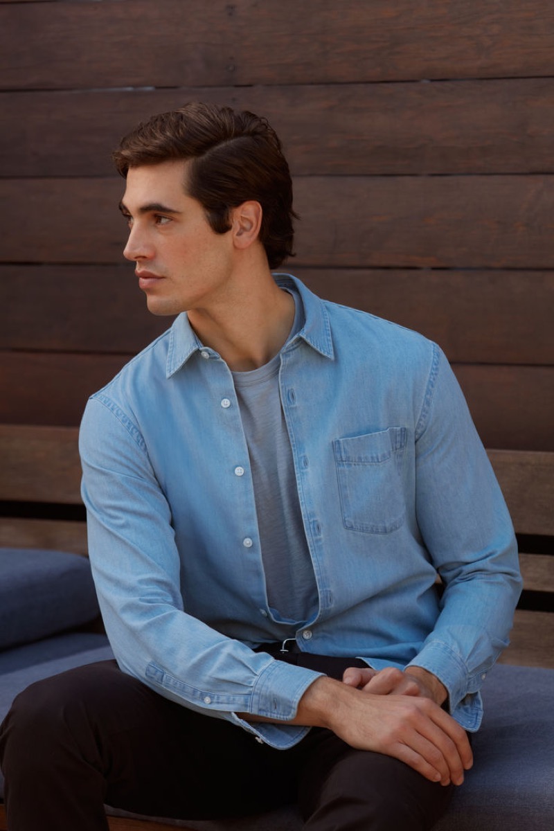 Club Monaco’s denim shirt provides the perfect transitional essential. 