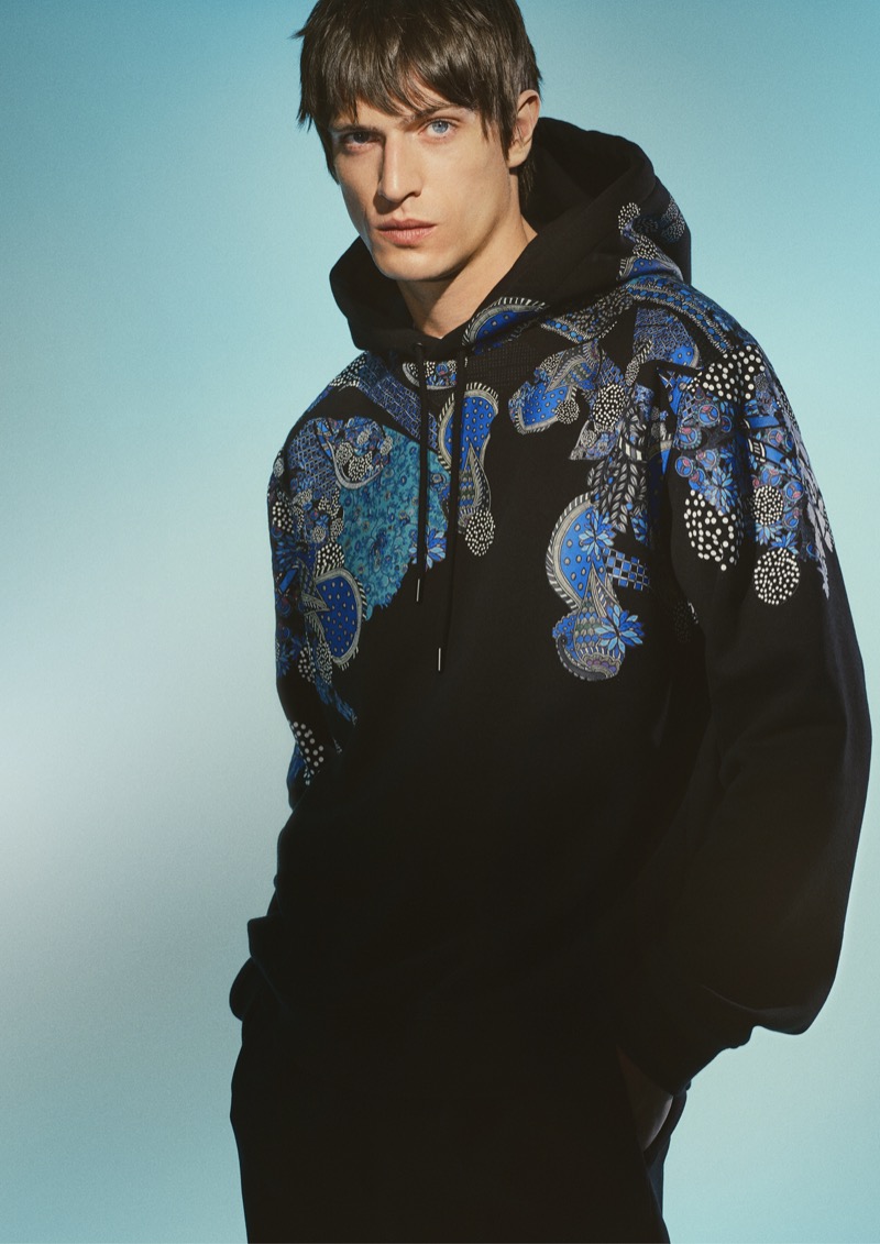 Edoardo Sebastianelli sports a graphic hoodie from the H&M x Anamika Khanna collection. 