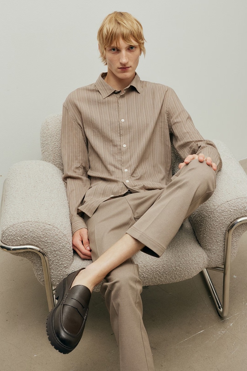 HM Men Textured Shirt Taupe