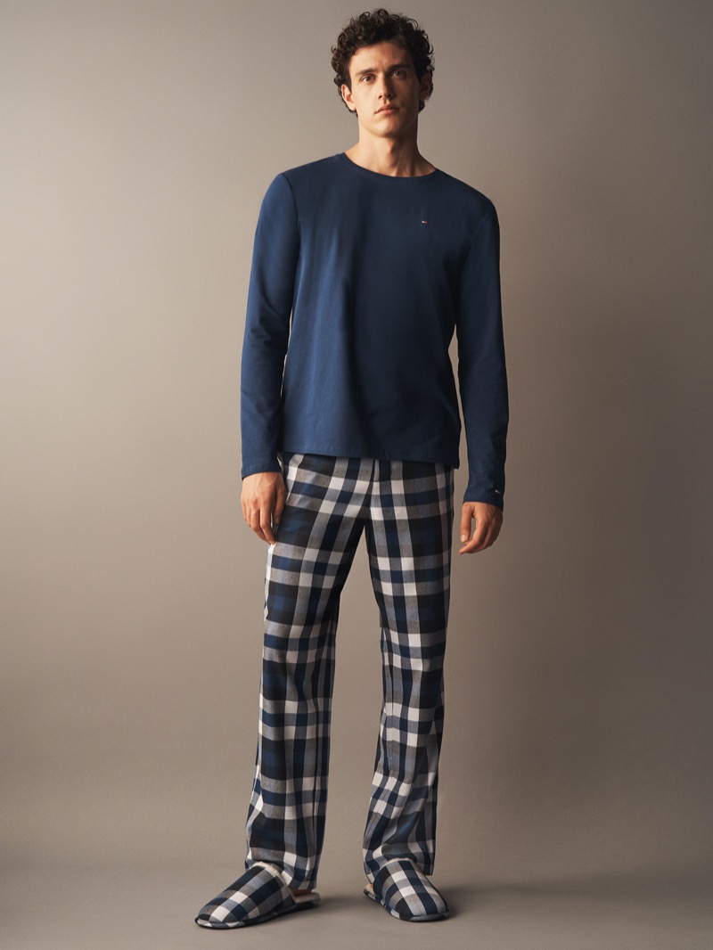 Tommy Hilfiger Fall Winter 2024 Essentials 012