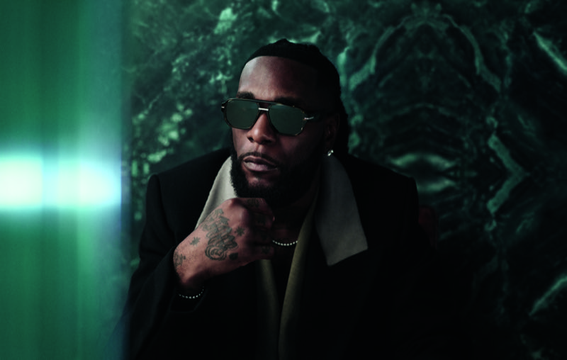 Burna Boy wears the BOSS 1718/S sunglasses for the brand’s fall-winter 2024 campaign.