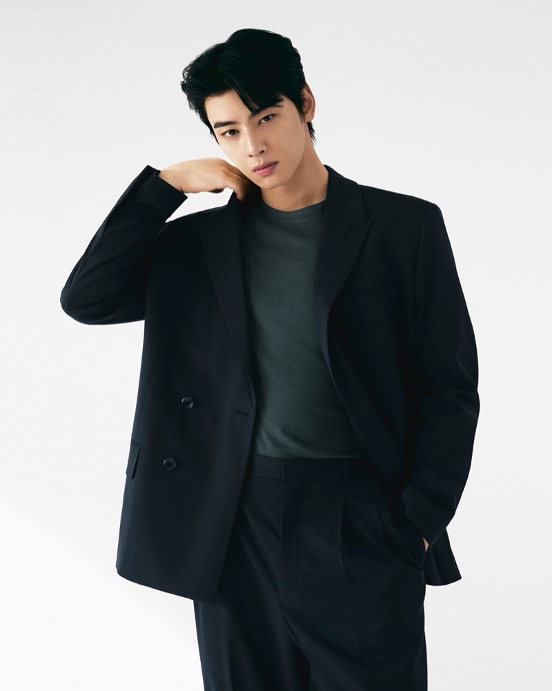 Calvin Klein enlists Cha Eun-woo to front its fall 2024 campaign.