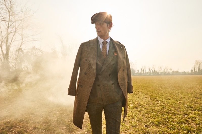 Channeling the 1920s and 30s, Aaron Shandel wears tailoring from Luigi Bianchi Sartoria.