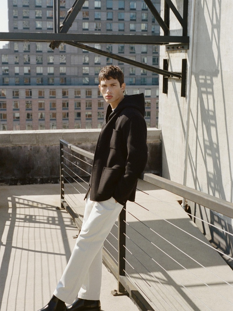 Model Luka Tesic stars in Massimo Dutti’s fall 2024 “Interplay” edit.