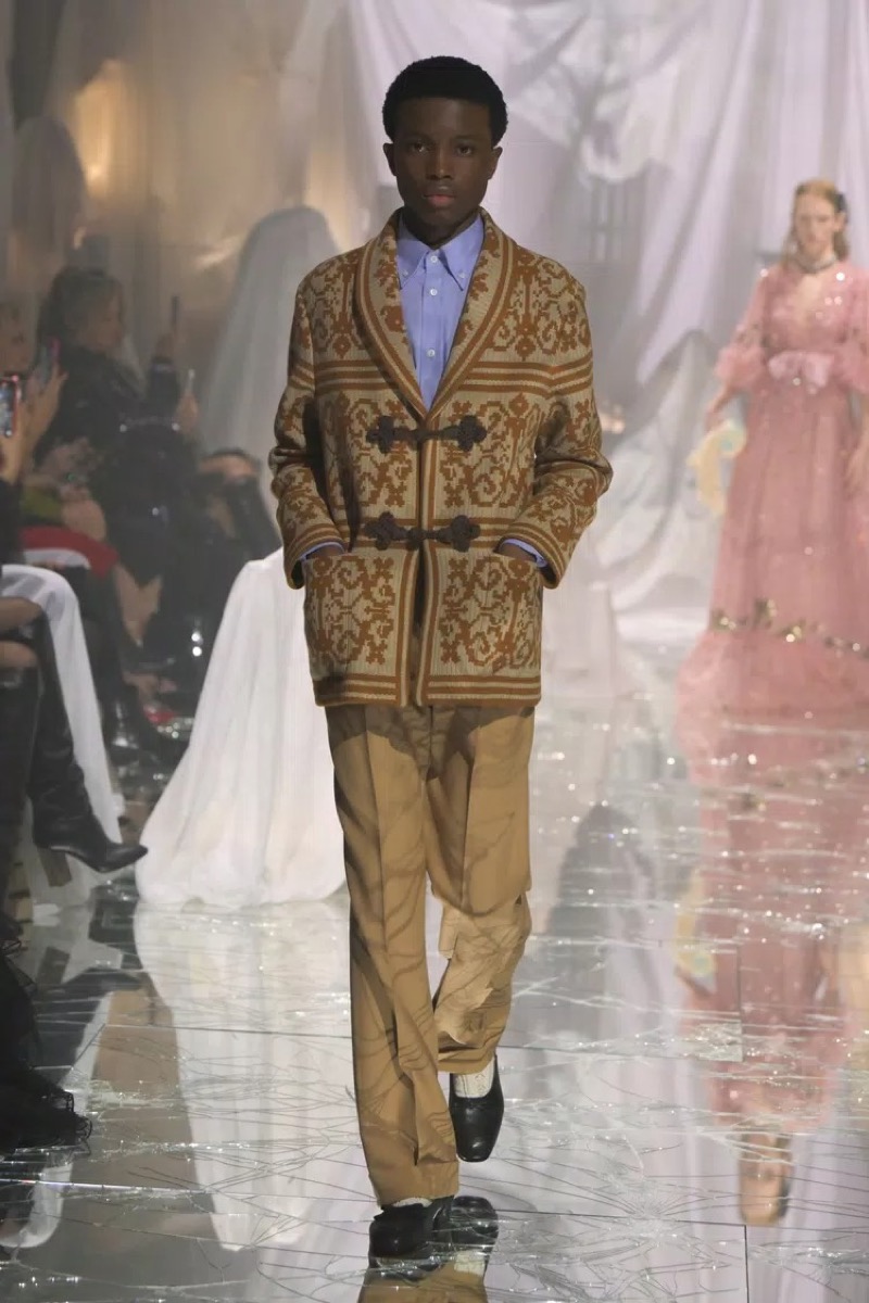 Valentino Spring Summer 2025 Collection 012