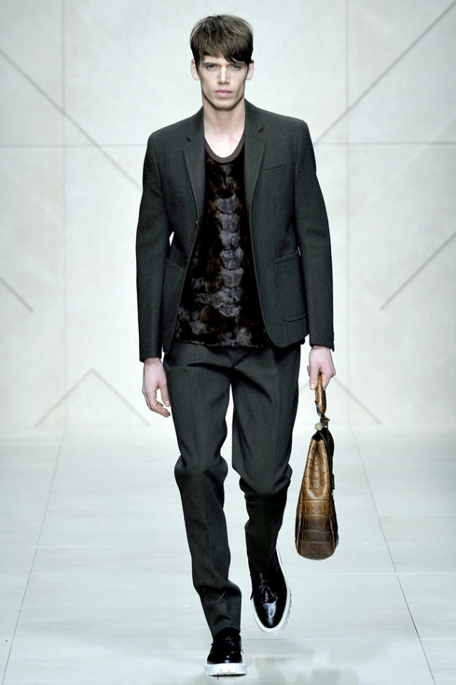 Burberry Prorsum Fall 2011 | Milan Fashion Week – The Fashionisto