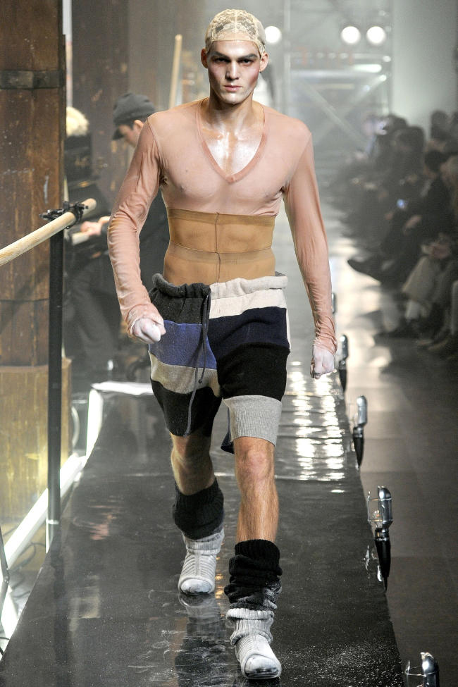 John Galliano Fall 2011 | Paris Fashion Week – The Fashionisto